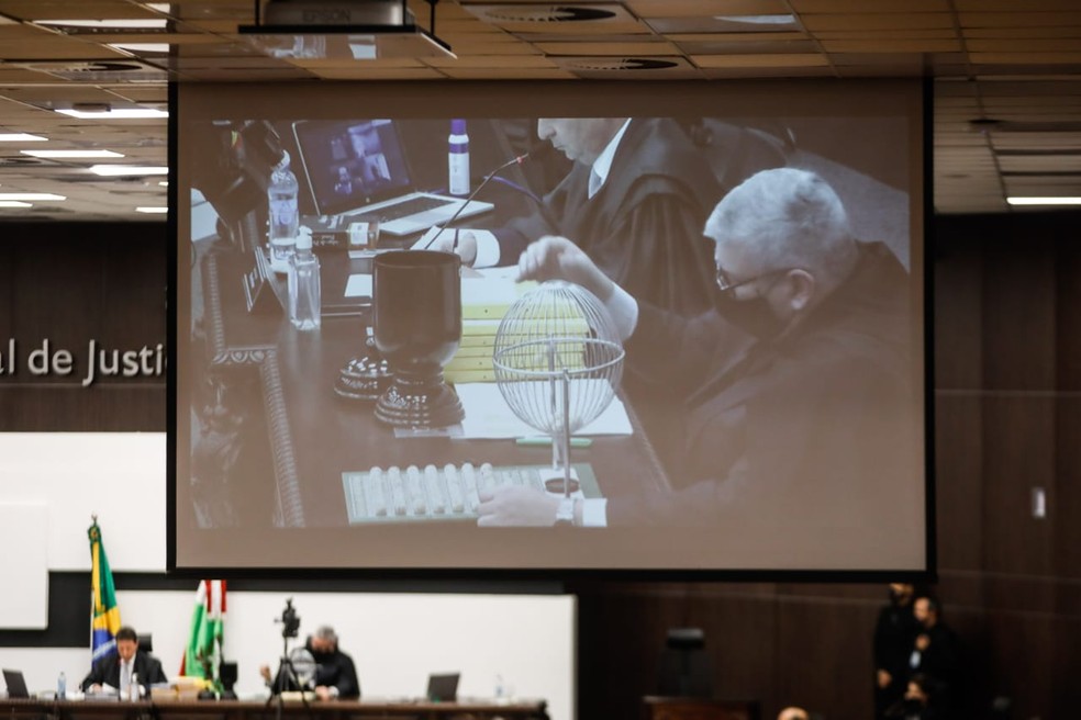 Tribunal de Justiça de Santa Catarina definiu em 23 de setembro cinco integrantes da comissão que vai analisar o processo de impeachment do governador e vice — Foto: Diorgenes Pandini/NSC