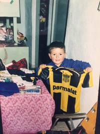 TORCEDOR! Arrascaeta reencontra Peñarol em confronto marcado por paixão infantil e tabu