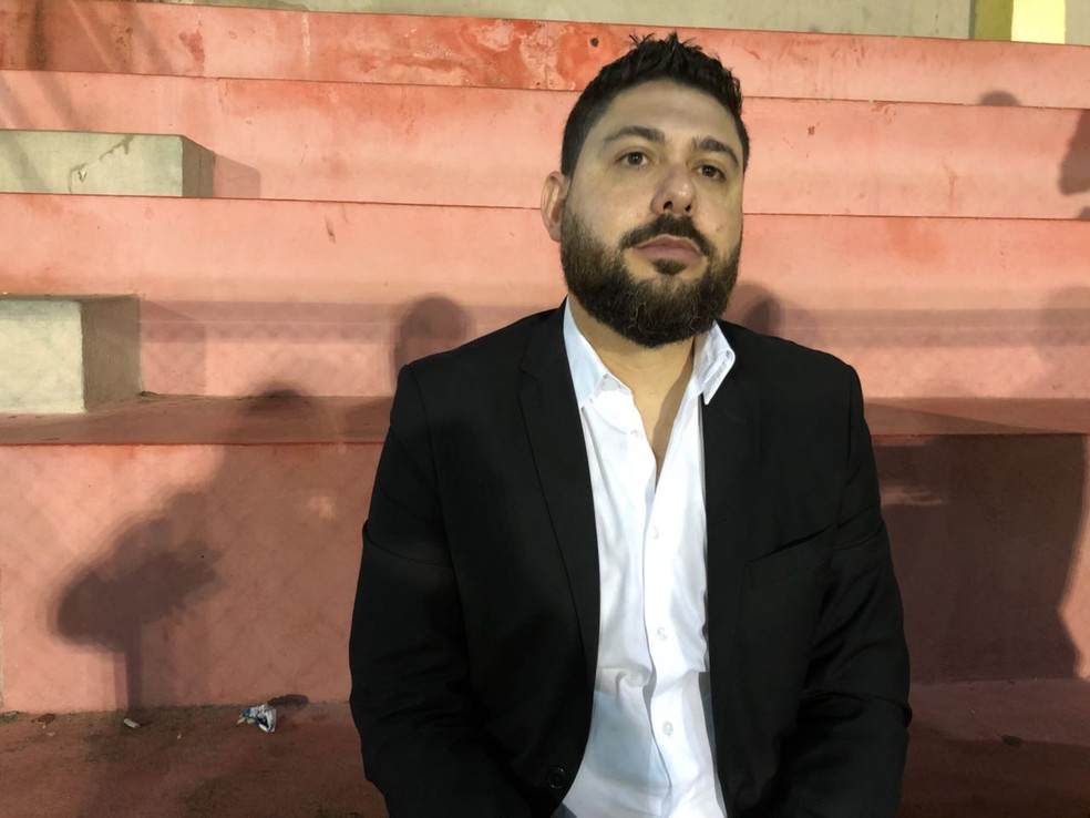 FlÃ¡vio Boson Gambogi, do STJD, esteve Ã  frente da FPF por um mÃªs e foi embora sem dar uma entrevista sequer (Foto: Lucas Barros / GloboEsporte.com)