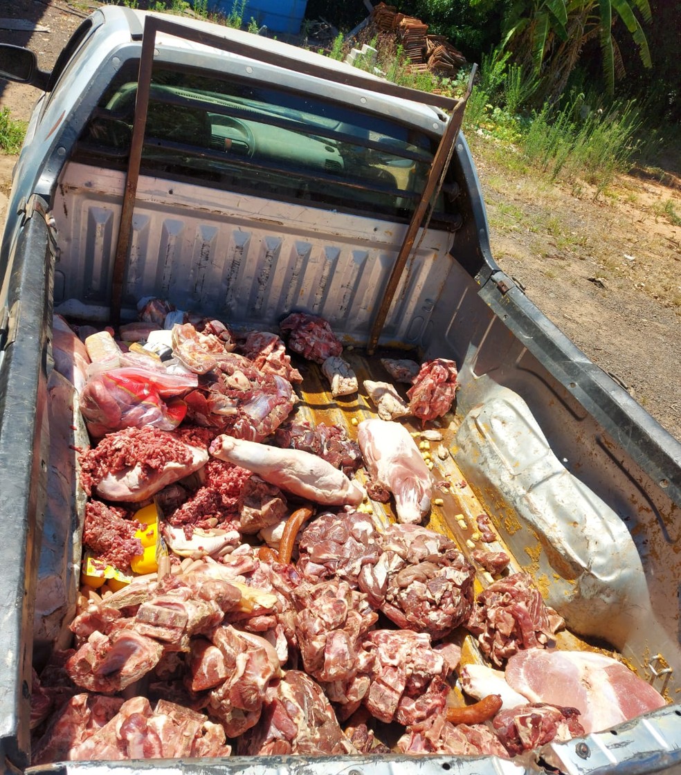 Carne impr&oacute;pria para consumo foi apreendida no Vale do Taquari &mdash; Foto: Pol&iacute;cia Civil/Divulga&ccedil;&atilde;o