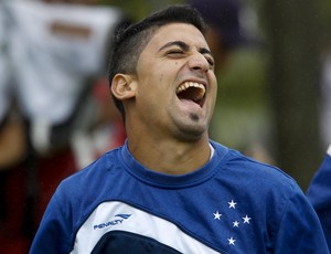 Reforços argentinos se destacam e começam a ganhar confiança do chefe