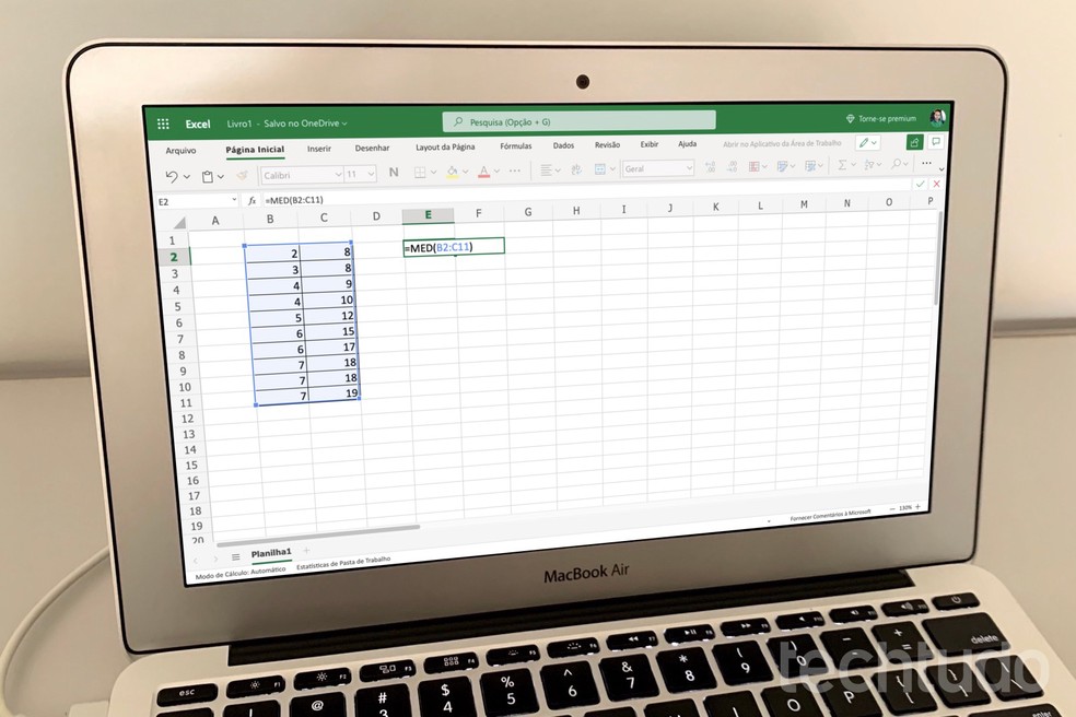 Excel: lista traz oito funções que podem descomplicar as contas — Foto: Helito Beggiora/TechTudo