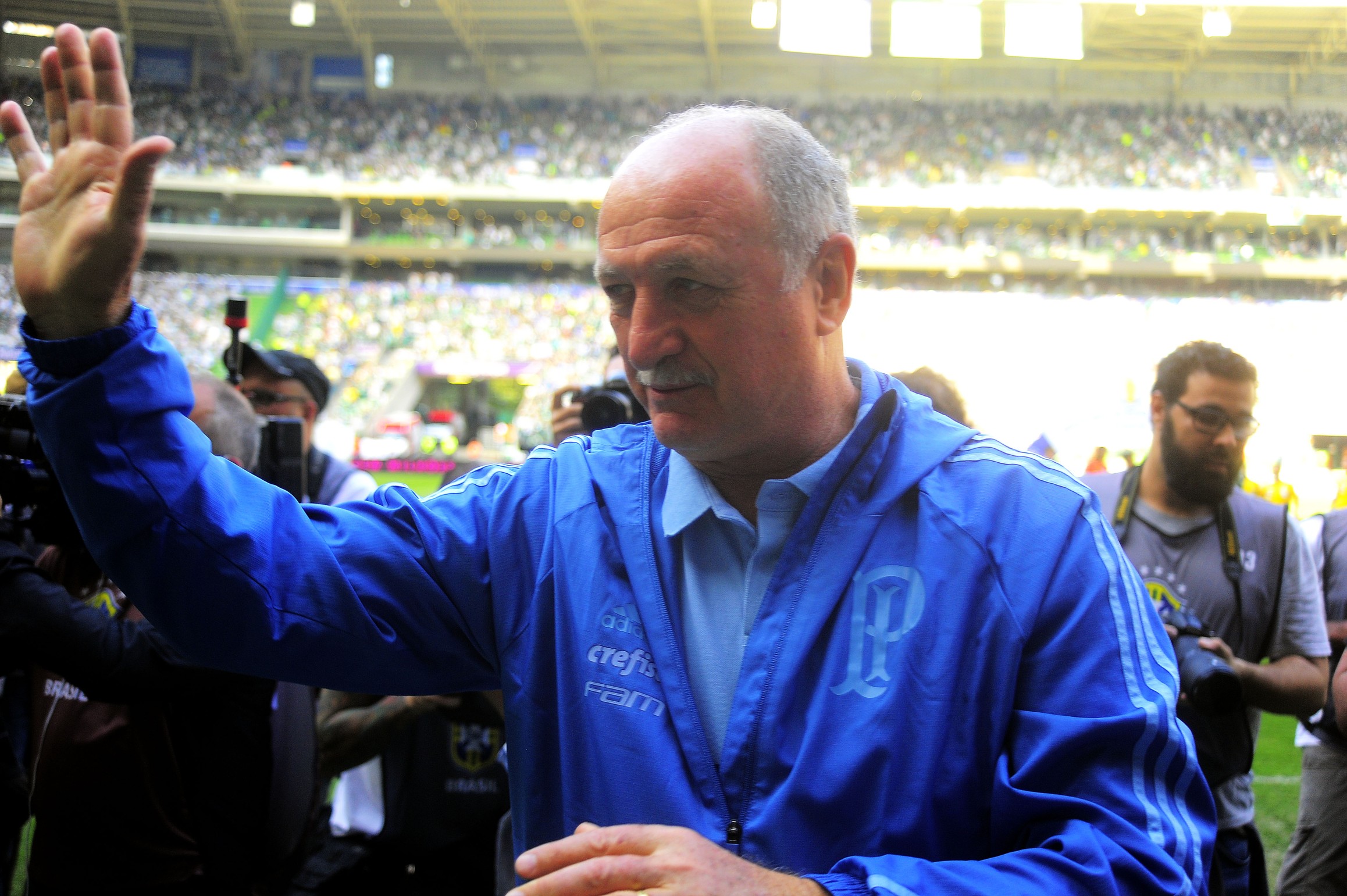 Felipão não vê Palmeiras acima da média e diz que ainda precisa ajustar extra-campo do elenco