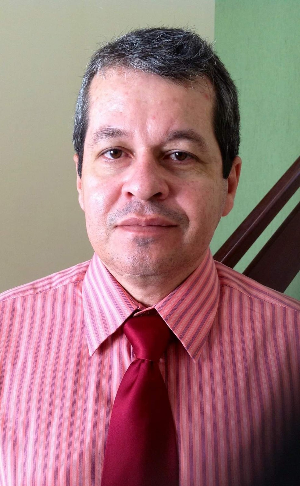O médico George Gonzaga Bezerra, de 55 anos, morreu nesta quarta-feira (12) com diagnóstico de Covid-19 em Natal — Foto: Cedida