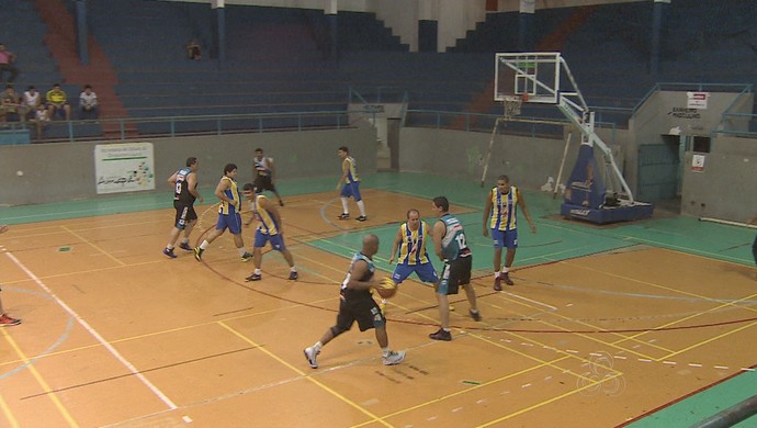 AABB vence na estreia do returno do estadual de basquete, no AP (Foto: Reprodução/TV Amapá)