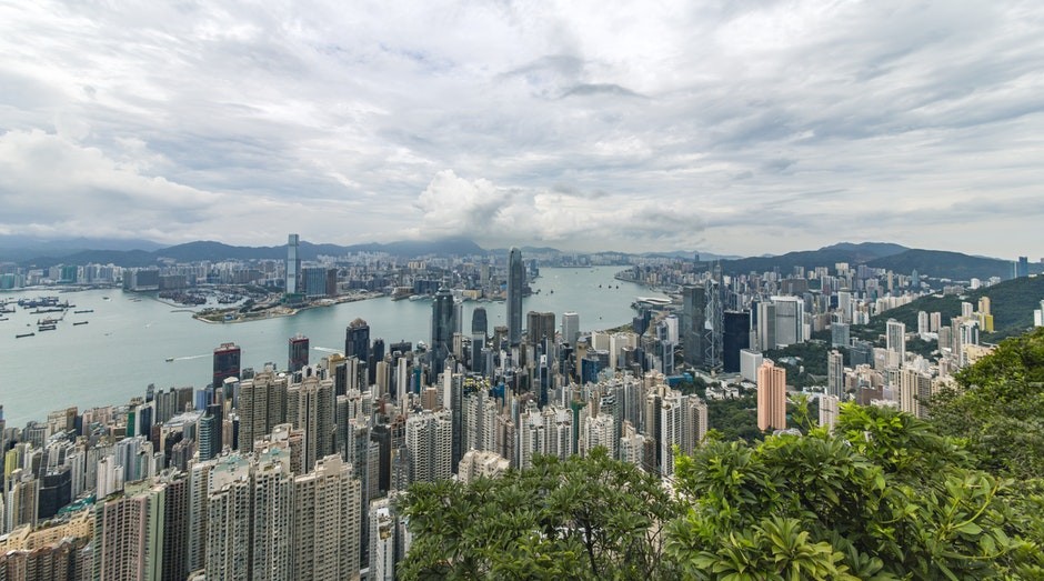 Hong Kong: jovens estão morando em galpões para fugir dos aluguéis da região (Foto: Pexels)