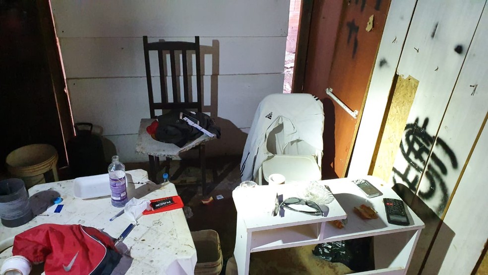 De acordo com Polícia Civil do DF residência funcionava 'escritório' para revenda de drogas — Foto: Polícia Civil do DF/ Divulgação