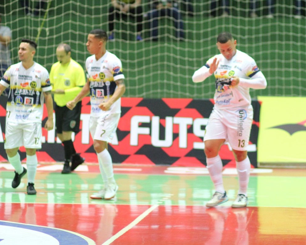 Primeiro tempo terminou 1 a 0 — Foto: @mlucasfotografo / Dracena Futsal, Divulgação