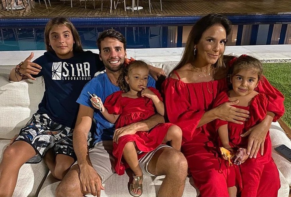 Ivete Sangalo e família  — Foto: Reprodução/Instagram