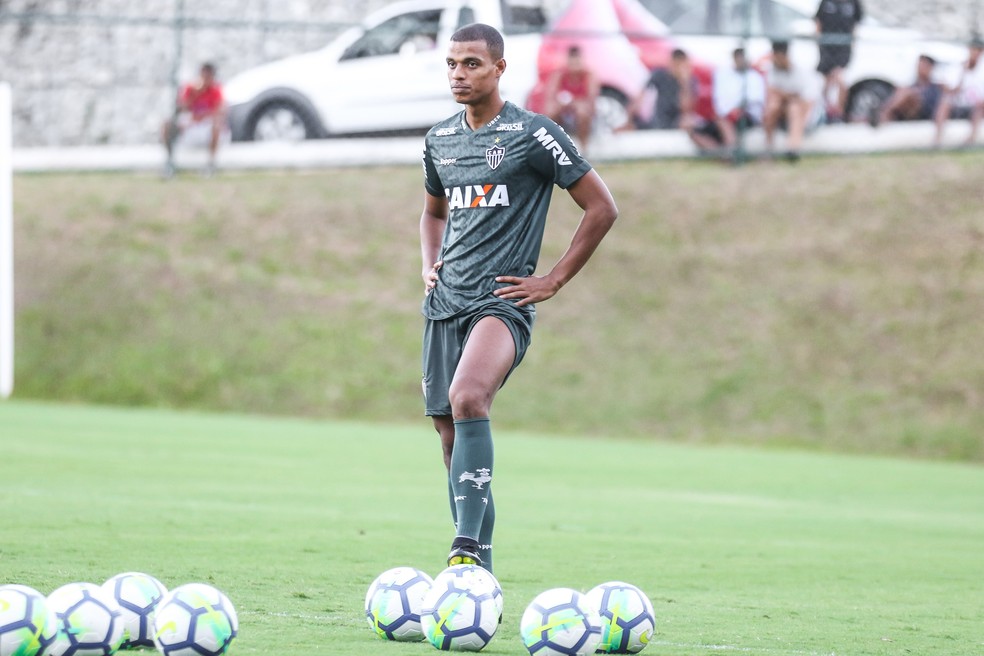 Sem muitas chances, Lucas CÃ¢ndido pode parar no Vasco para a sequÃªncia do BrasileirÃ£o (Foto: Bruno Cantini)
