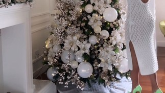 Rafa Kalimann apostou no branco para a sua decoração de Natal — Foto: Reprodução/Instagram