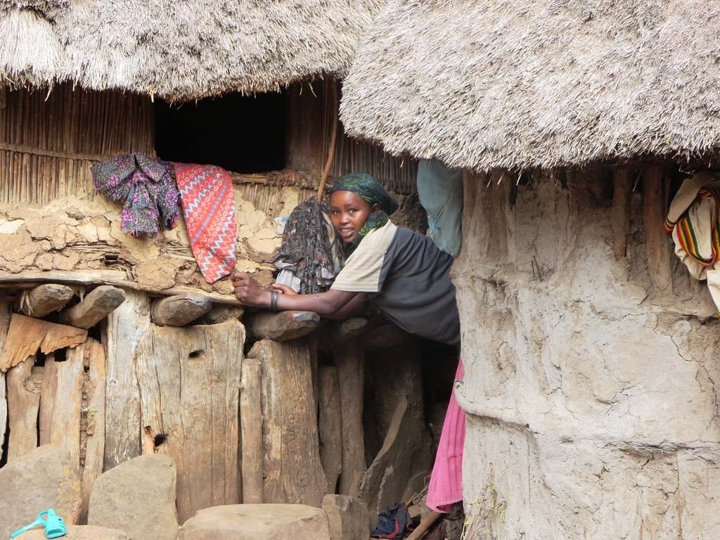 Menina em uma vila na Etiópia (Foto: Flickr/ David Stanley)