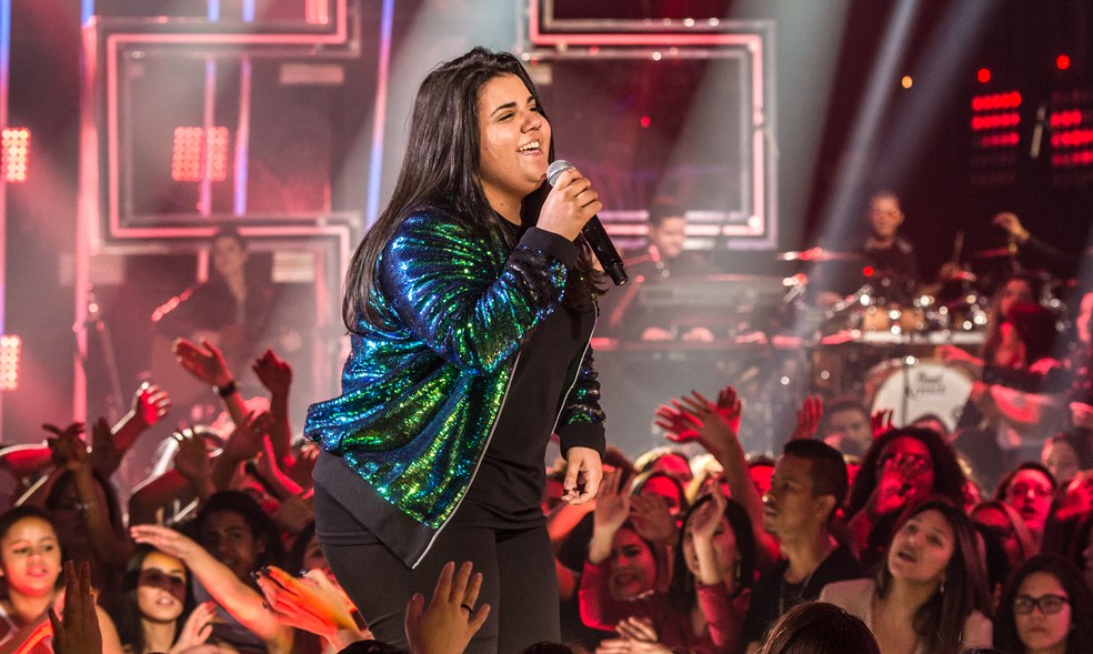 A cantora Yasmin Santos faz sucesso com o hit "Saudade nÃƒÂ­vel hard" Ã¢Â€Â” Foto: FÃƒÂ¡bio Rocha/Globo