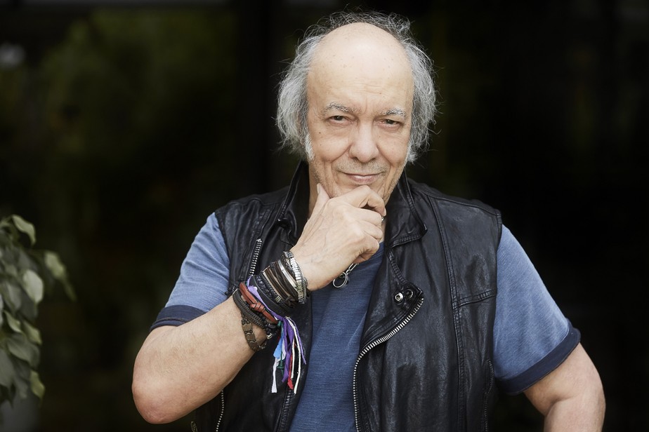 Erasmo Carlos recebia apelidos de 'Tremendão' e 'Gigante Gentil'