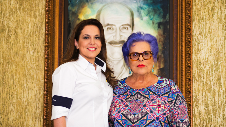 Sarita Rodas, ao lado da mãe Maria Teresa Junqueira Rodas (Foto: Divulgação)