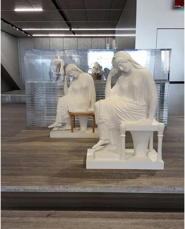 Escultura de Penélope, cuja primeira provável criação data de 450 a. C. e faz parte do acervo do Museu Nacional do Irã, em Teerã (Foto: Maria Laura Neves / Marie Claire)