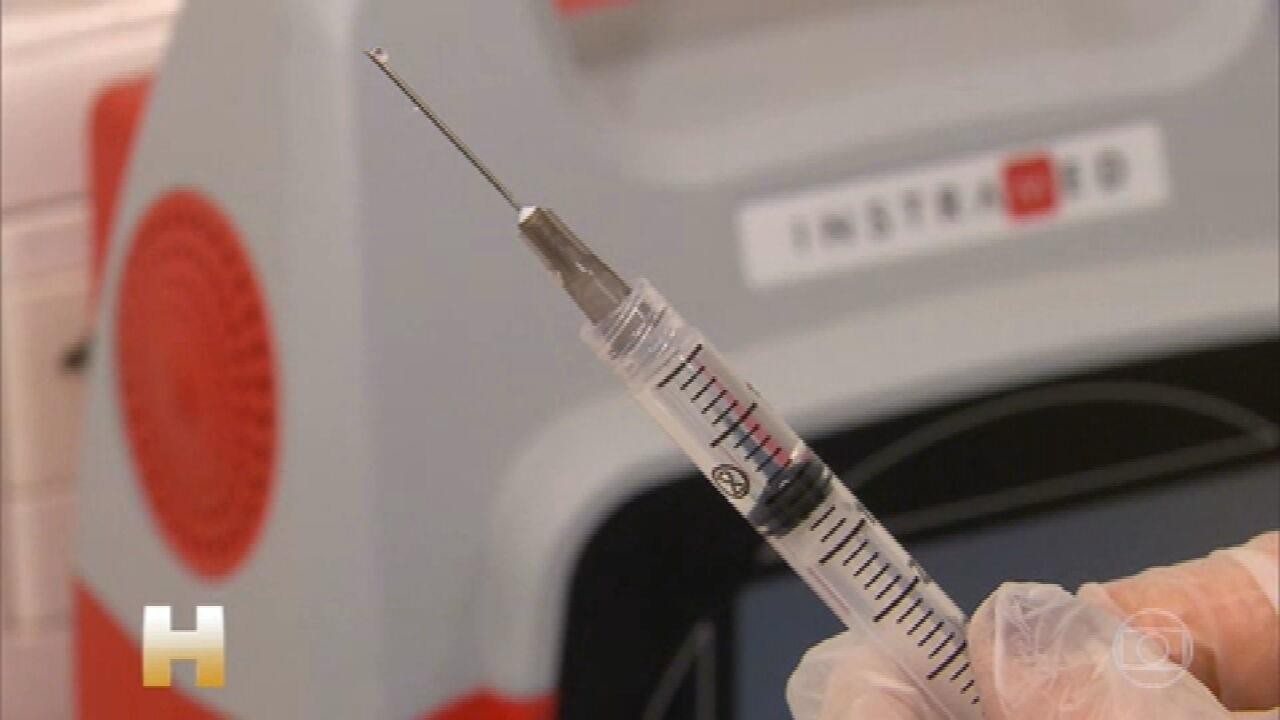 Representantes da AstraZeneca se reúnem com a Anvisa nesta quarta-feira (30)