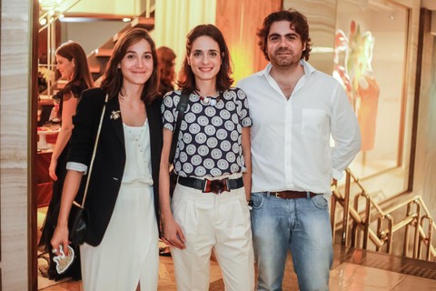 Carla Orlando, Flávia Gelfi e Bruno Degrave