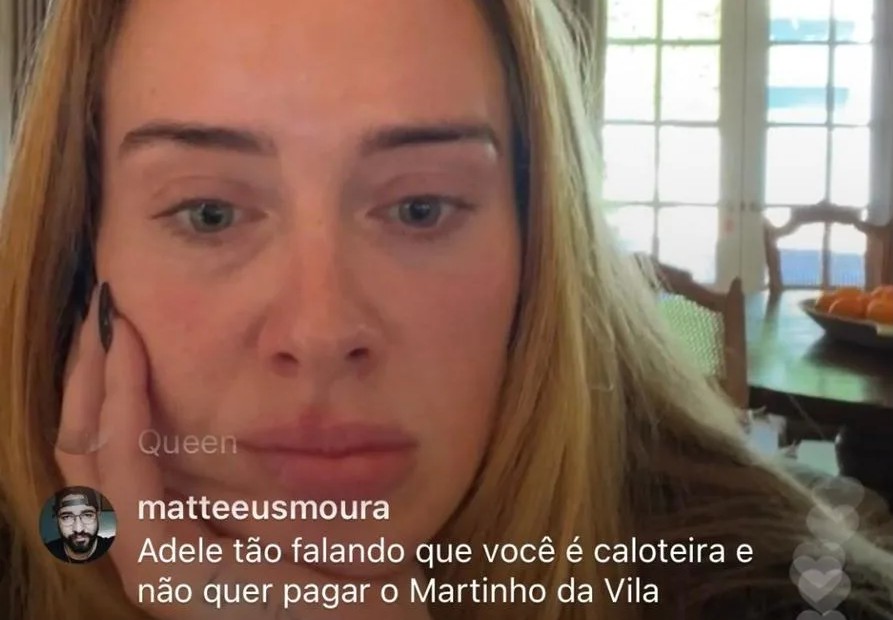 Um dos comentários na live de Adele com um fã brasileiro fazendo referência ao suposto plágio da canção Mulheres, de Martinho da Vila (Foto: Instagram)