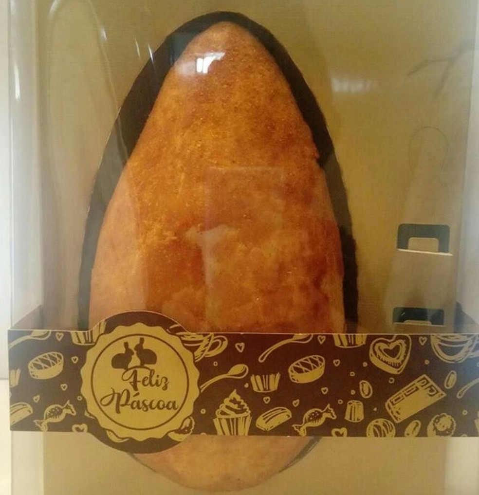 Cliente pode escolher se quer frango com catupiry, frango com cheddar ou somente frango — Foto: Divulgação/Fátima Salgados