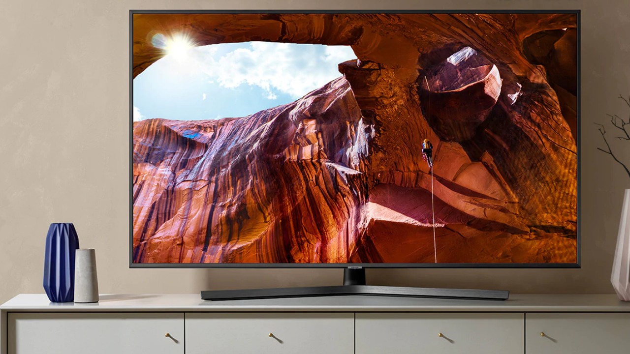 Qual tamanho de Smart TV você deve comprar para seu quarto?  (Foto: Reprodução/Samsung)