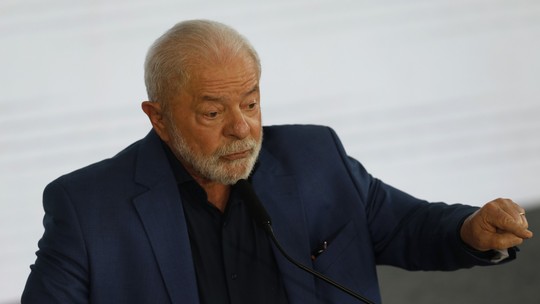 Lula planeja ir ao Supremo para derrubar regra da privatização da Eletrobras