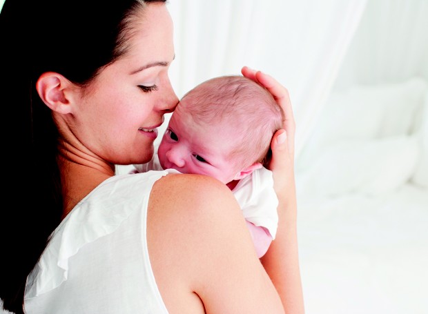 recém-nascido; pós-parto; mãe; bebê (Foto: Getty Images)