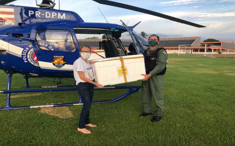 Imunizantes s&atilde;o levados em aeronaves do Grupamento A&eacute;reo da Pol&iacute;cia Militar &mdash; Foto: Divulga&ccedil;&atilde;o/SSP