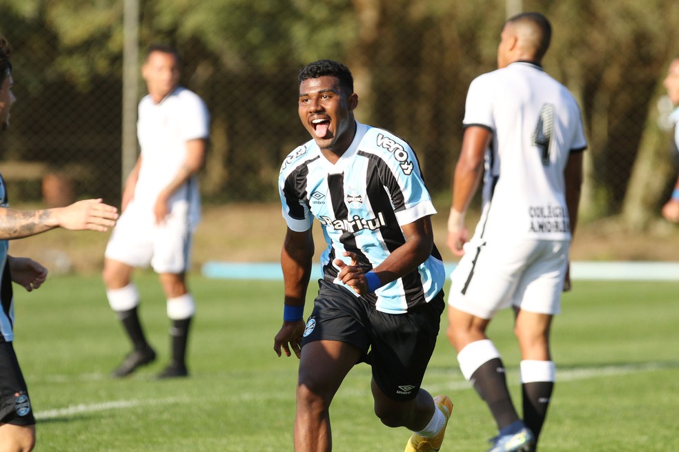 Cuiabano, lateral-esquerdo do Grêmio — Foto: Cristiano Oliveski/Grêmio