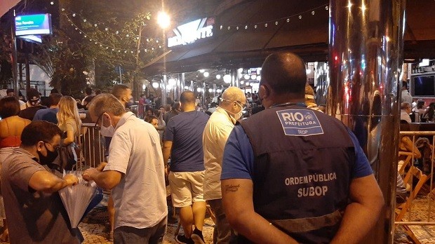 Ação da Prefeitura do Rio de Janeiro para combater aglomerações (Foto: Divulgação Seop/Prefeitura do Rio)