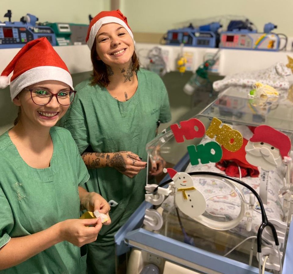 Ideia da surpresa para os pais dos bebês da UTI neonatal partiu da equipe do hospital — Foto: Hospital Divina Providência/Divulgação