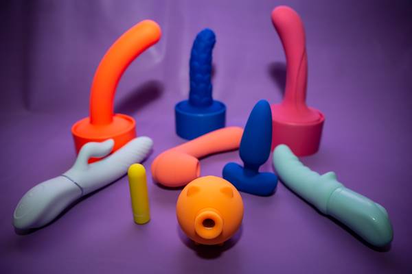Vibrador feminino: sugadores, bullet, anal e mais; guia mostra modelos e dá dicas de uso