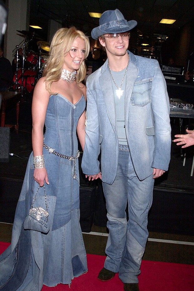Britney Spears and Justin Timberlake, arriving at the 28th annual American Music Awards, held at the Shrine Auditorium. (Photo by Frank Trapper/Corbis via Getty Images) (Foto: Corbis via Getty Images)