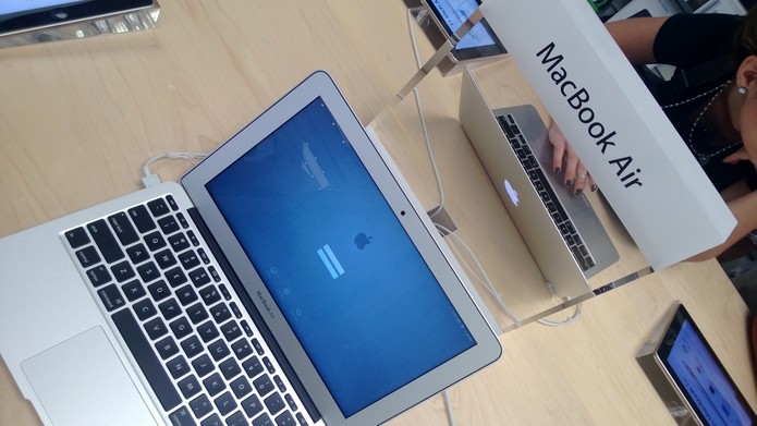 MacBook Air na Apple Store de Nova York (Foto: Allan Mello/TechTudo)