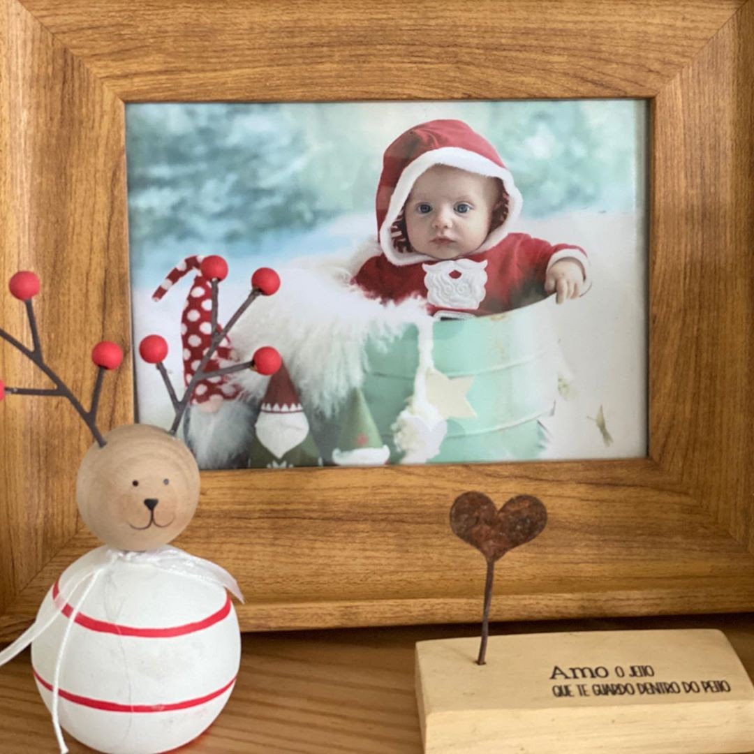 Detalhes da decoração de Natal da casa de Karina Bacchi (Foto: Reprodução/Instagram)