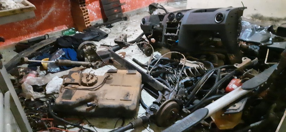 Peças de veículos encontradas pela Guarda Municipal em Campinas — Foto: Guarda Municipal de Campinas
