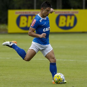 Willian admite desconforto, mas afirma que momento não é um problemão