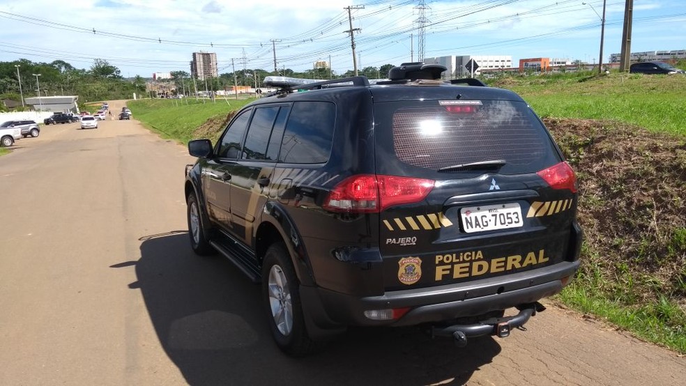 Polícia Federal deflagrou Operação Buracos em Rioo Branco, nesta segunda-feira (30)  (Foto: Jefson Dourado/Rede Amazônica Acre)