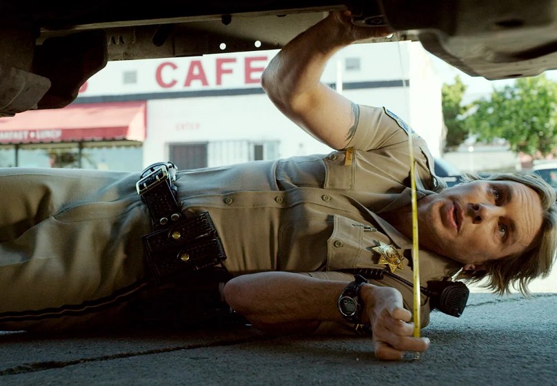 O ator Dax Shepard em cena de CHiPs: O Filme (2017) (Foto: Reprodução)