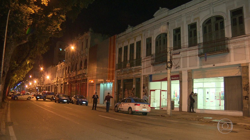 A Rua Frei Caneca chegou a ser fechada. (Foto: Reprodução/ TV Globo)