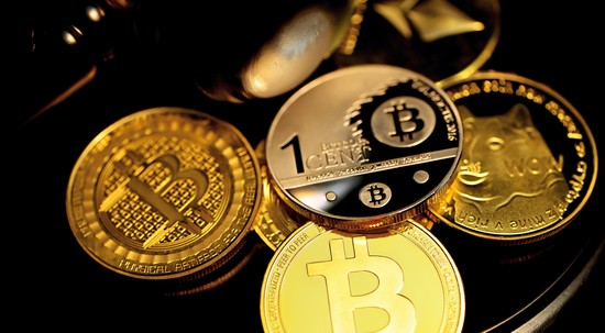 Bitcoin sobe 1,7% em 7 dias com apoio de payroll; próxima semana terá atualização de blockchain