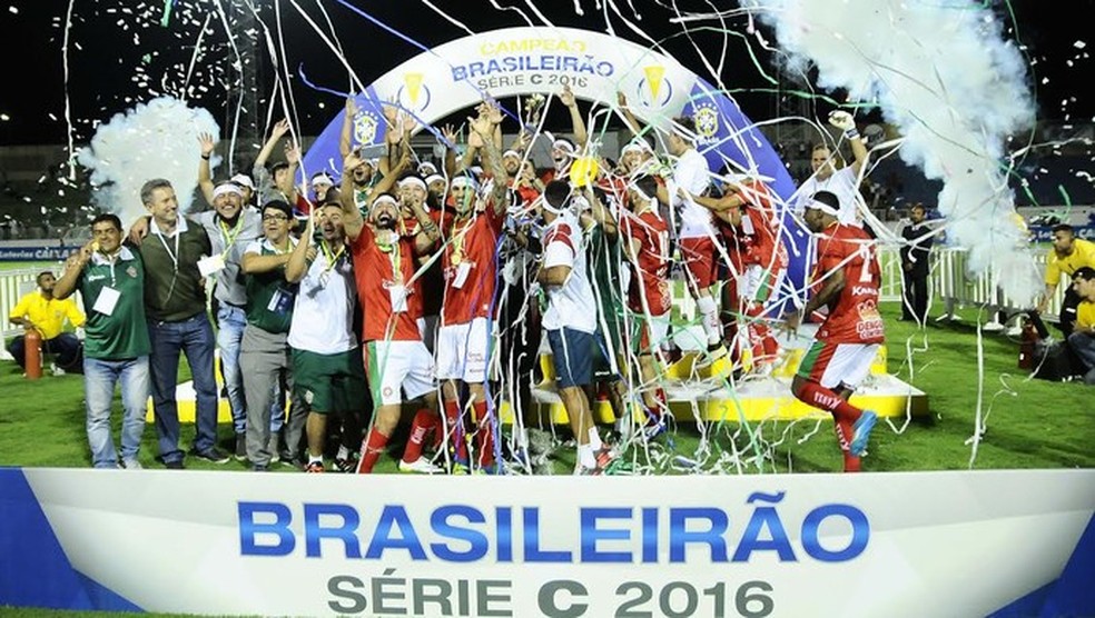 Ttulo do Boa Esporte na Srie C de 2016  Foto: Rodrigo Villalba/ GloboEsporte.com