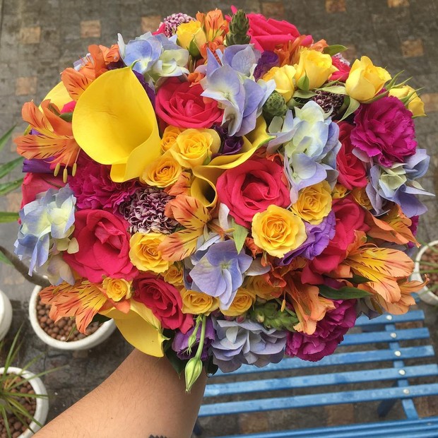 Veja qual flor é ideal para cada ocasião (Foto: Repordução / Instagram / @nataliasilvestrebuques)