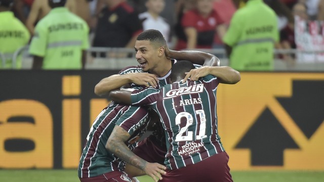 Flamengo 1 x 2 Fluminense  Campeonato Carioca: melhores momentos