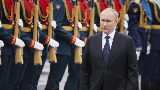 Rússia investe como nunca para sobreviver às sanções econômicas