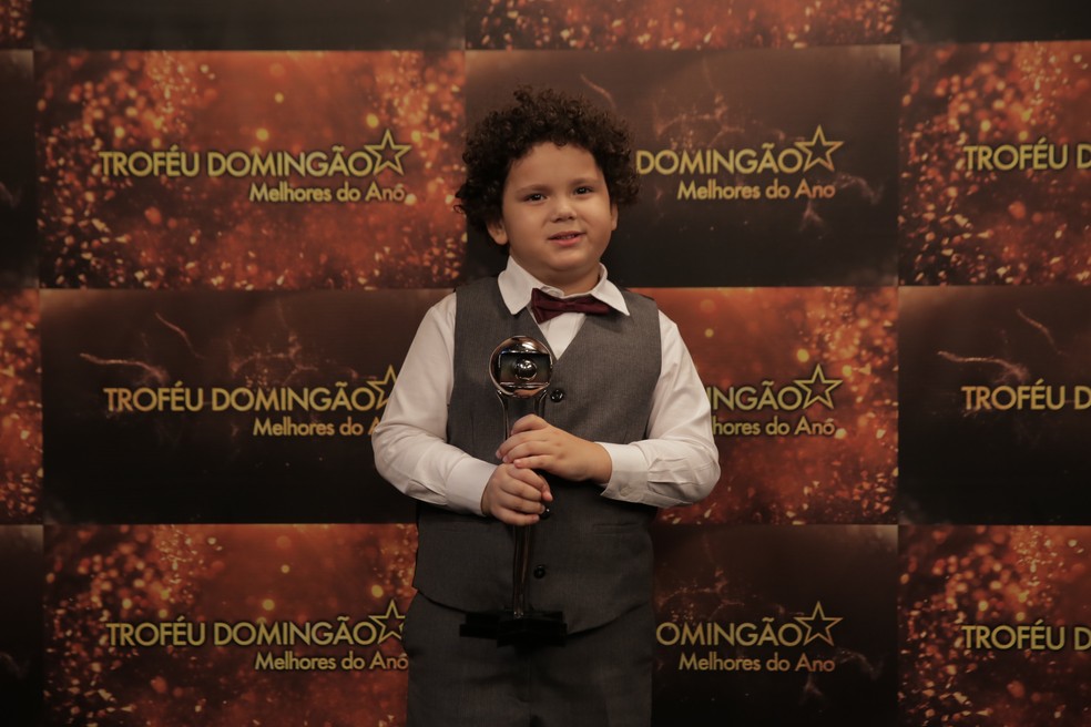 Davi Queiroz é o ator mirim do ano de 2018! — Foto: Paulo Damasceno / Gshow
