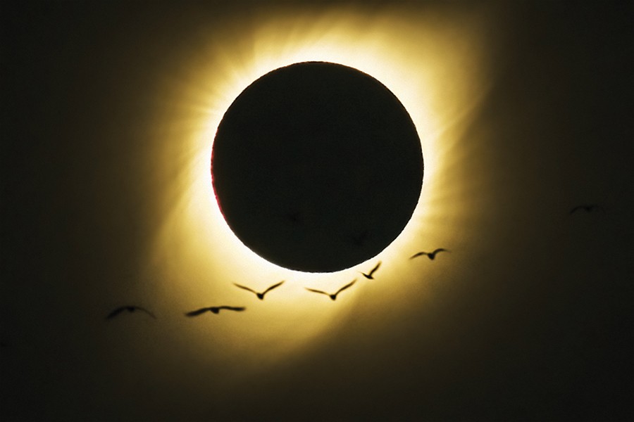 Panorâmica: Eclipse solar (Foto: Leo caldas)