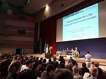 Conferência do ministro Raupp na SBPC (Foto: Katherine Coutinho / G1)