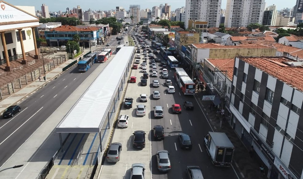 Paralisação de ônibus causou transtornos em Campinas — Foto: Reprodução/EPTV