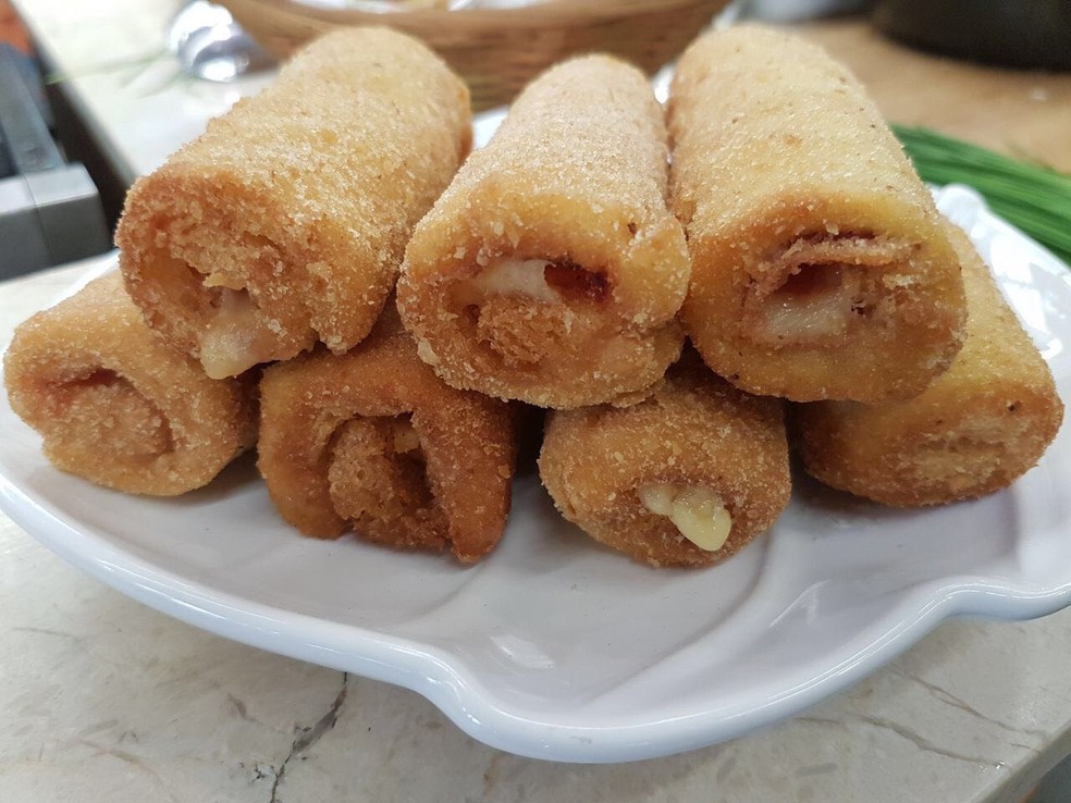 Canolli De Pão De Forma Do Chef Roberto Ravioli